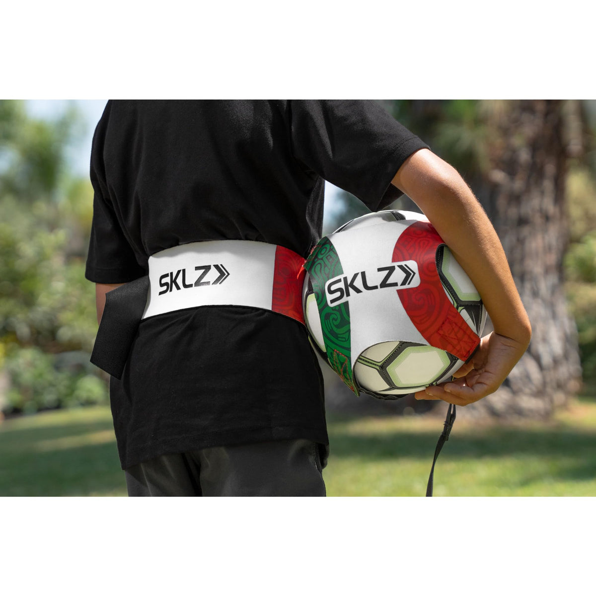 SKLZ Star-Kick Solo Soccer Trainer | Hands-Free Kicking and Passing Practice | Adjustable Cord and Waistband | Multiple Ball Sizes | Youth Players |Perfect for Enhancing Ball Control Skills