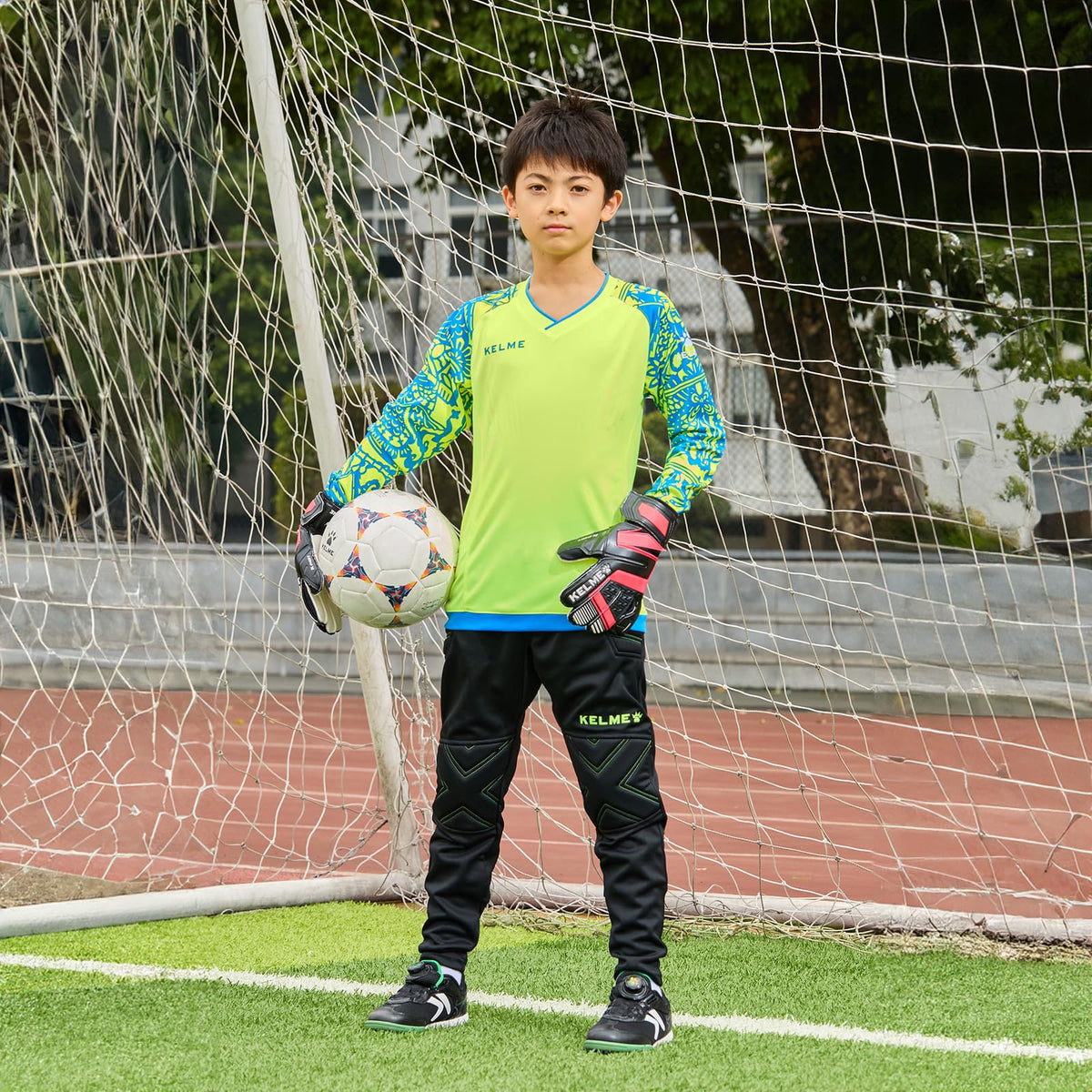 KELME Men's Soccer Goalkeeper Padded Sport Pants Knee Protection
