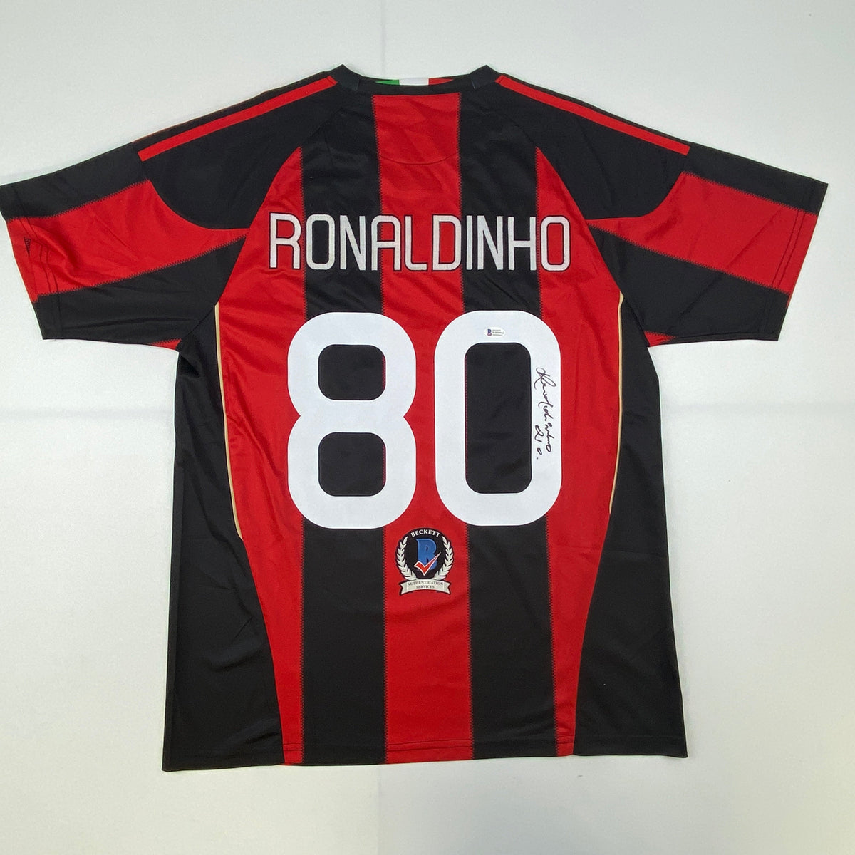Signed Ronaldinho AC Milan Jersey - Beckett BAS COA