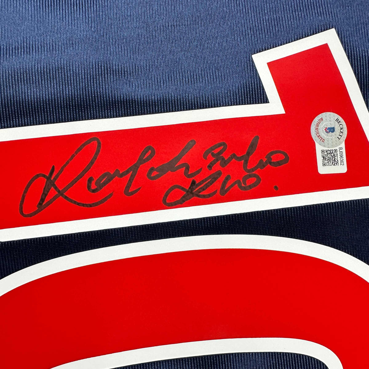 Autographed Ronaldinho Paris Saint-Germain Jersey - Beckett