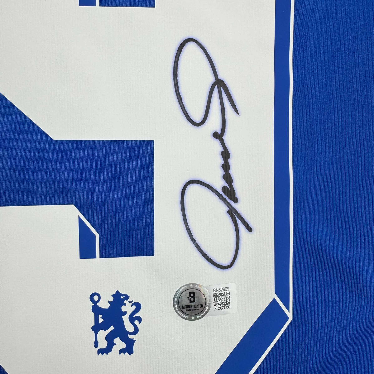 Signed Fernando Torres Chelsea Jersey - BAS COA