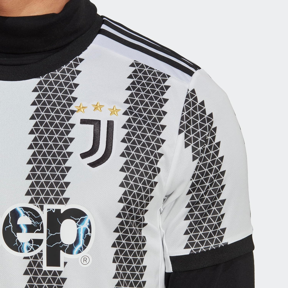 adidas Men's Soccer Juventus 22/23 Home Jersey