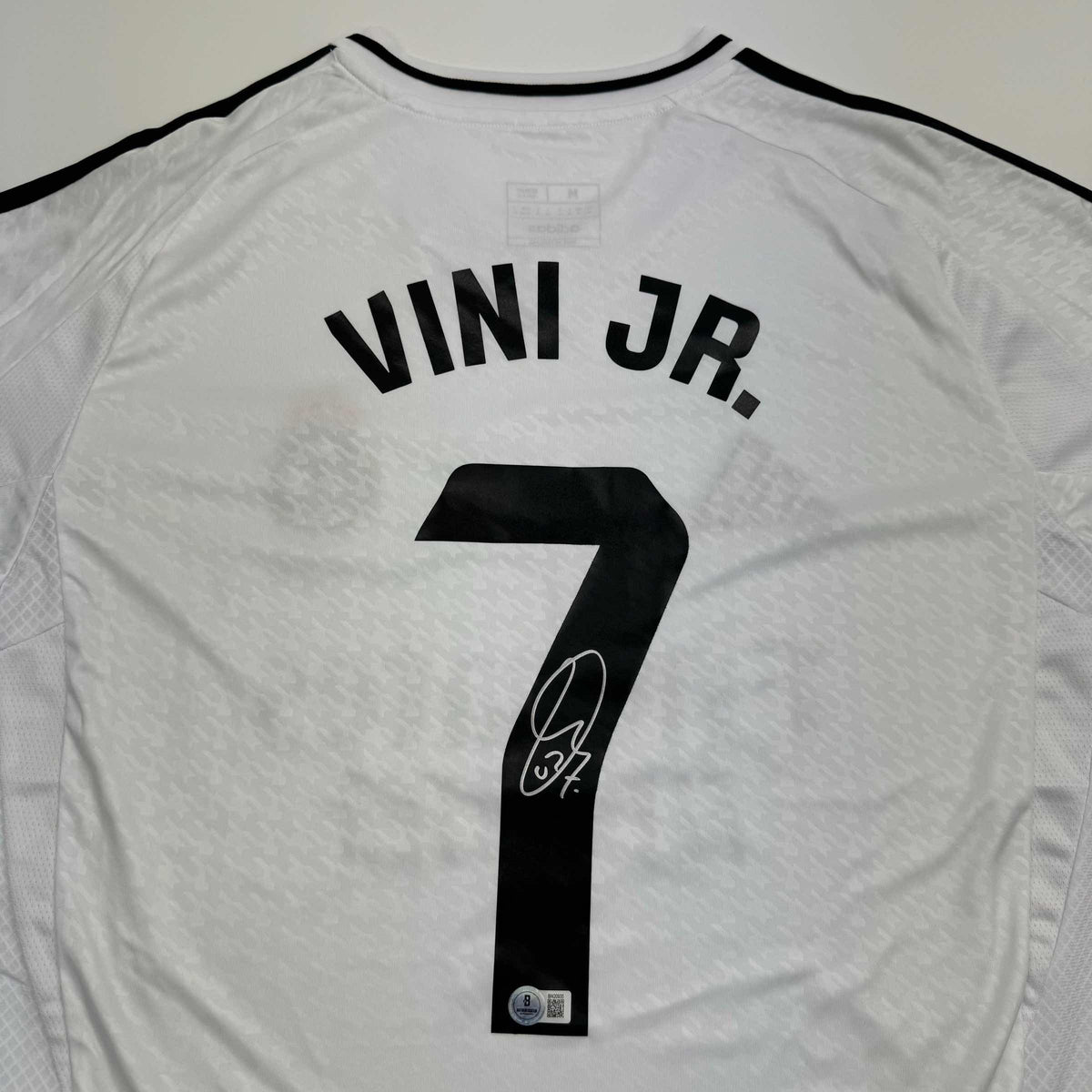 Signed Vini Jr White Real Madrid Jersey | Beckett BAS COA