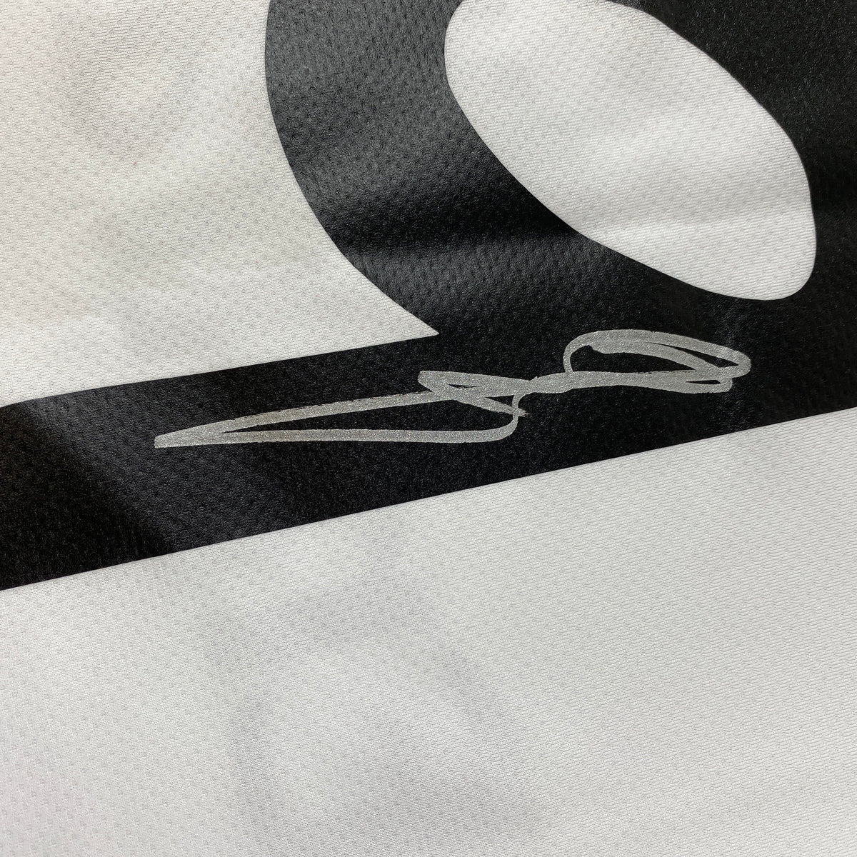 Signed Karim Benzema Real Madrid Jersey | BAS COA